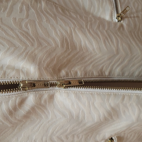 600 West Jacket - Picture 7 of 11